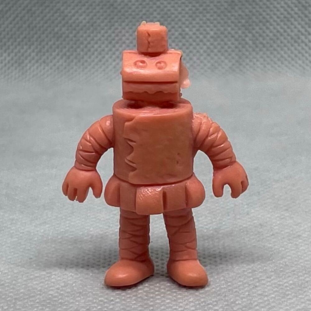 #080 Paper Mira ~ Toilet Paper Mummy 1980s Vintage M.U.S.C.L.E Men Action Figure